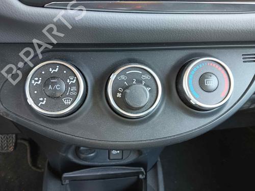 Climate control TOYOTA YARIS (_P13_)  | BP15807382I5 