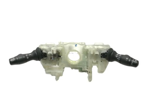 Used Switch RENAULT SCÉNIC III (JZ0/1_) 1.5 dCi (110 hp) 9135049