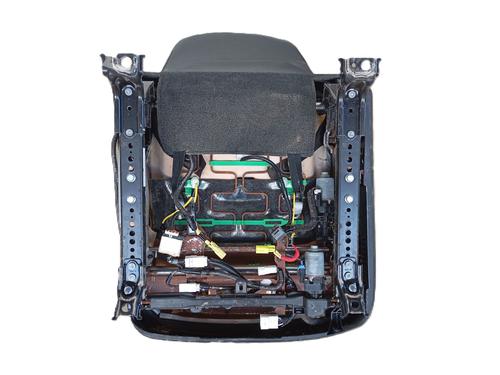 Right front seat LEXUS NX (_Z1_) 300h (AYZ10_) | BP32156448C16 