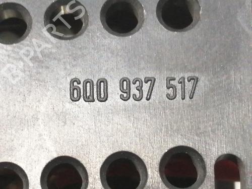 Fuse box VW POLO (9N_, 9A_)  | BP12179527E1 