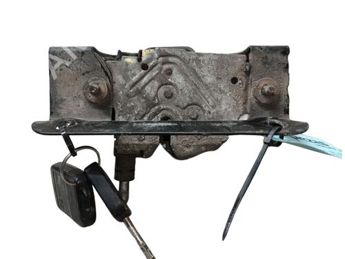 Used Hood lock FORD TRANSIT CONNECT (P65_, P70_, P80_) 1.8 TDCi (90 hp) 31046085