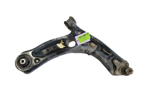 Used Right front suspension arm Right front suspension arm SEAT LEON (5F1) 2.0 TDI (150 hp) 35945364 35945364