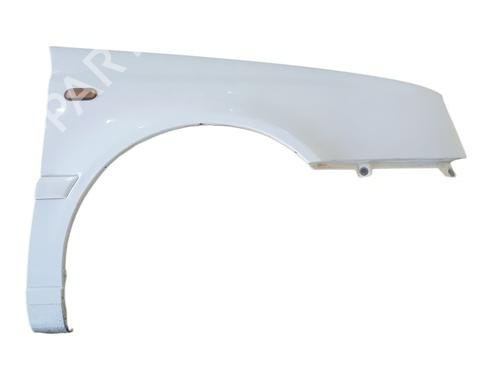 Used Right front fenders VW GOLF III Variant (1H5) 1.9 TDI (90 hp) 31590122