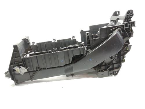 Armrest / Center console LAND ROVER RANGE ROVER SPORT I (L320) 2.7 D 4x4 | BP8319591I20 