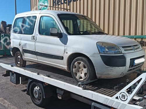 Brukte deler til CITROËN BERLINGO / BERLINGO FIRST MPV (MF_, GJK_, GFK_) 1.6 HDI 90 (MF9HX) (90 hp) 4351077