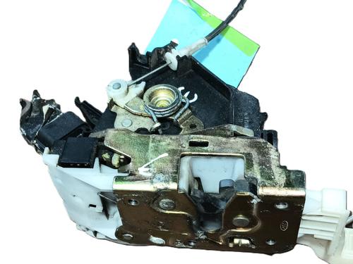 Used Front right lock FORD MONDEO III Saloon (B4Y) 2.0 TDCi (130 hp) 31070641