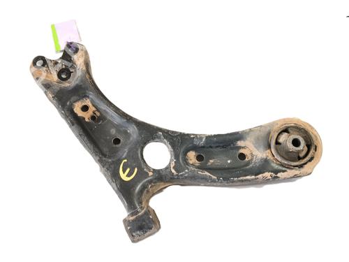 right-front-suspension-arm-hyundai-kona-os-ose-osi-2017-2018-2019-2020-2021-2022-2023-32449882 main image