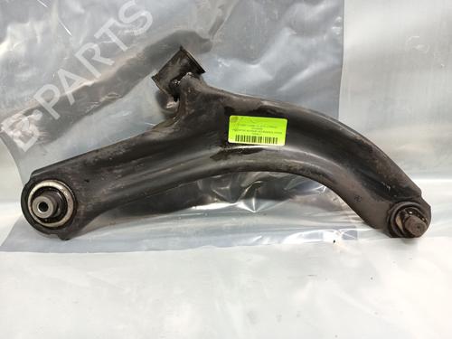Used Right front suspension arm RENAULT CLIO III (BR0/1, CR0/1) 1.2 16V (BR02, BR0J, BR11, CR02, CR0J, CR11) (75 hp) 24982713