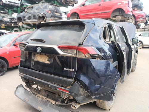 Armrest / Center console TOYOTA RAV 4 V (_A5_, _H5_) 2.5 Hybrid AWD (AXAH54) | BP32502683I20 