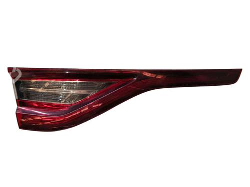 Feu de coffre gauche Feu de coffre gauche RENAULT MEGANE IV Hatchback (B9A/M/N_) 1.5 dCi 90 (B9A1) (90 hp) 36411985 36411985