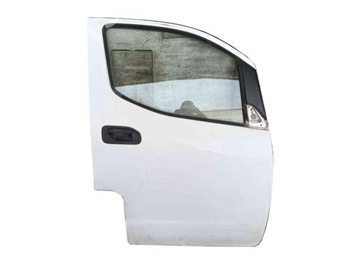 right-front-door-nissan-nv200-van-2010-37602271 main image