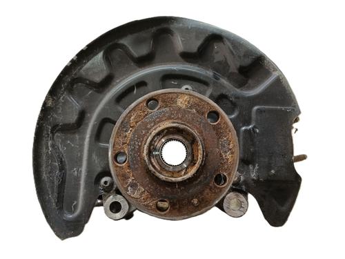 Right front steering knuckle VW TOURAN (5T1) 1.5 TSI | BP30176247M26 