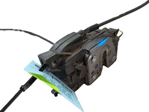 Serratura anteriore sinistra RENAULT MEGANE III Coupe (DZ0/1_) 2.0 TCe (DZ0K) (180 hp) 30852872