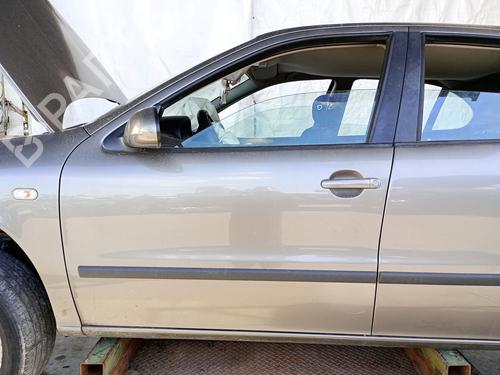 Left front door SEAT LEON (1M1) 1.6 16 V | BP17771542C2 