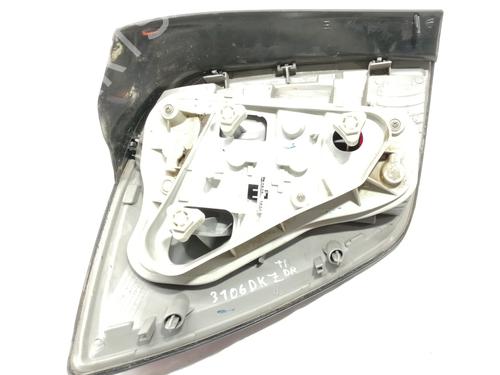 Right taillight OPEL ASTRA H Estate (A04) 1.9 CDTI (L35) | BP8622702C35 