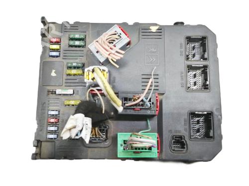 Fuse box PEUGEOT 407 (6D_) 2.0 HDi 135 (6DRHRH, 6DRHRE, 6DRHRG, 6DRHRJ) | BP15191047E1 