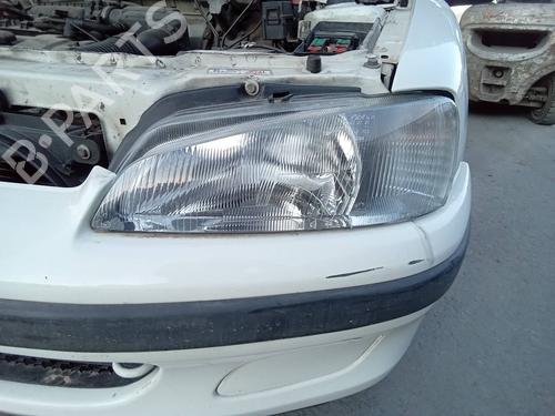Left headlight PEUGEOT 106 II (1A_, 1C_) 1.1 i | BP11329806C28 
