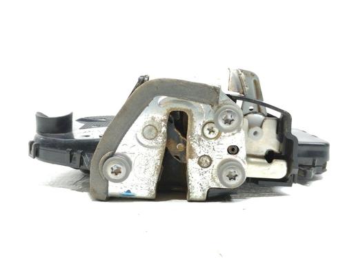 tailgate-lock-toyota-rav-4-iii-_a3_-22-d-4wd-ala30_-ala30r-a046693-2005-2006-2007-2008-2009-2010-2011-2012-2013-2014-8316804 main image