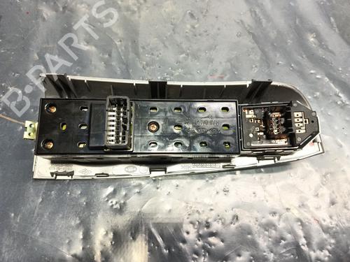 Left front window switch KIA SPORTAGE II (JE_, KM_) 2.0 i 16V | BP21501679I27 