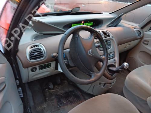 Fuse box CITROËN XSARA PICASSO (N68) 1.6 HDi | BP31794813E1 