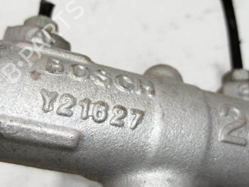 Brake master cylinder OPEL MERIVA A MPV (X03) 1.6 (E75) | BP6542418M77 