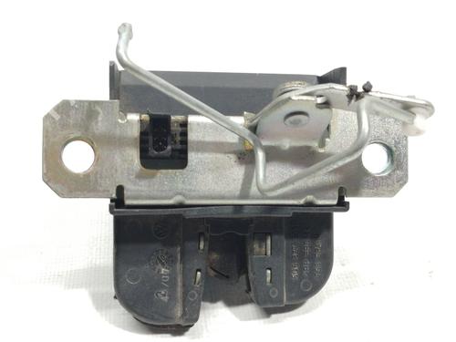 Tailgate lock VW POLO IV (9N_, 9A_) 1.4 TDI | BP5373124C101 