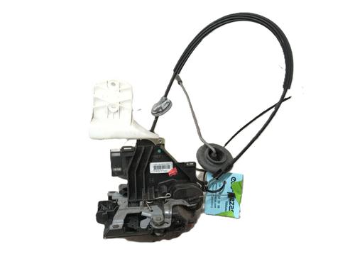 Used Front left lock VW CADDY III MPV (2KB, 2KJ, 2CB, 2CJ) 2.0 SDI (70 hp) 31359455