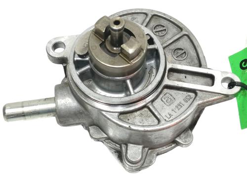 Used Vacuum pump MERCEDES-BENZ VITO / MIXTO Van (W639) [2003-2025]  7078899