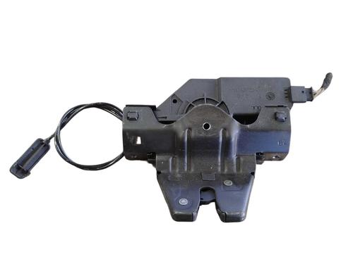tailgate-lock-bmw-1-e87-2003-2004-2005-2006-2007-2008-2009-2010-2011-2012-2013-38872805 main image