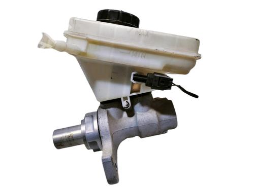 Brake master cylinder BMW X3 (F25) xDrive 20 d | BP7157531M77 