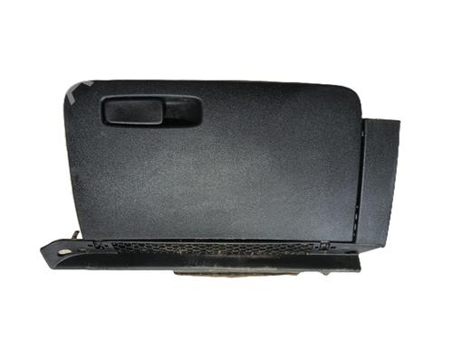 Used Glove box AUDI A1 Sportback (8XA, 8XF) 1.4 TFSI (125 hp) 29258057