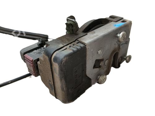 Højre fortil lås OPEL COMBO Tour 1.3 CDTI 16V (75 hp) 30708866