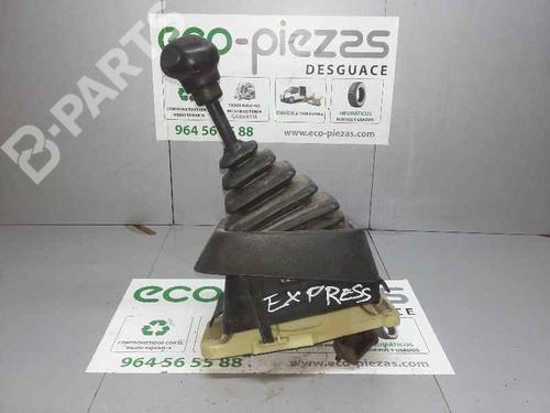 Used Manual gearbox selector Manual gearbox selector RENAULT RAPID Box Body/MPV (F40_, G40_) 1.4 (F402) (58 hp) 7407681 7407681