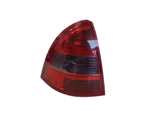Used Left taillight Left taillight CITROËN C5 II (RC_) 1.6 HDi (RC8HZB) (109 hp) 33981404 33981404