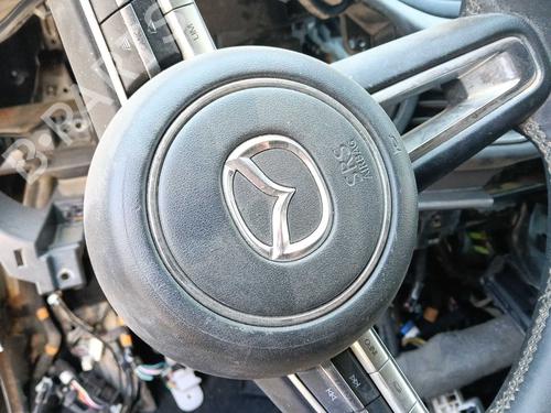 Used Driver airbag Driver airbag MAZDA CX-30 (DM) SKYACTIV-X M Hybrid (DMFP) (179 hp) 39721725 39721725