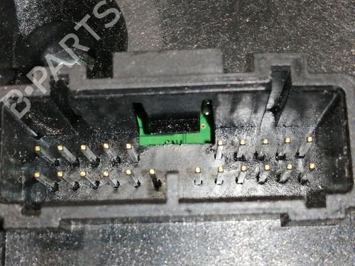 Switch LAND ROVER RANGE ROVER SPORT I (L320) 3.6 D 4x4 | BP8328435I30