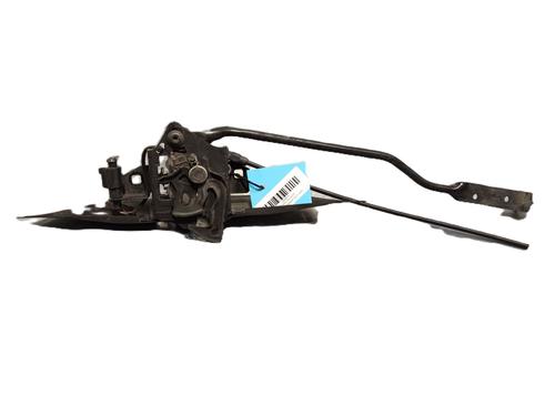 Hood lock VW PASSAT B5.5 (3B3) 1.6 3B0823509AB