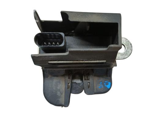 Bagklap lås VW GOLF V (1K1) 2.0 TDI (170 hp) 30110526