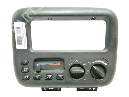 Used Climate control CHRYSLER VOYAGER / GRAND VOYAGER III (GS_, NS_) [1995-2001]  11208653