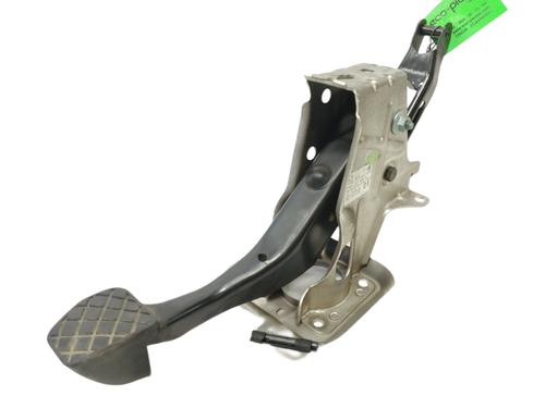Used Break pedal VW PASSAT B6 (3C2) 2.0 TDI 16V (140 hp) 8767015