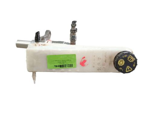 Used Brake master cylinder Brake master cylinder 37608040 37608040
