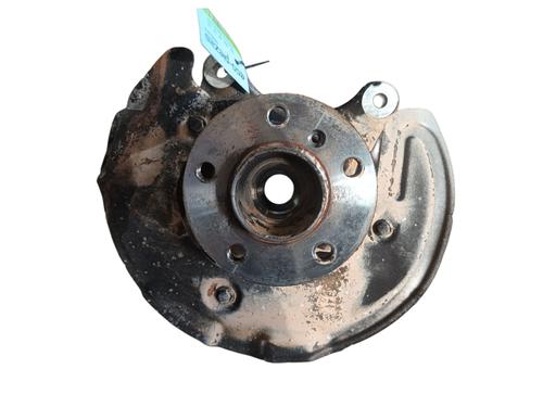 Used Left front steering knuckle BMW X1 (F48) sDrive 18 d (150 hp) 28152529