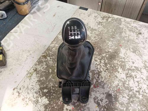 Used Gear lever Gear lever FORD TRANSIT COURIER B460 MPV 1.5 TDCi (75 hp) 36766929 36766929