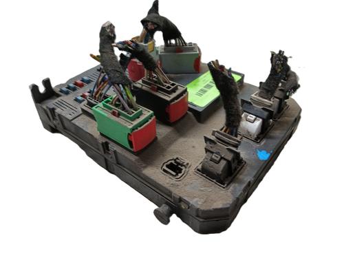 Używane Skrzynka bezpieczników CITROËN C3 I (FC_, FN_) 1.4 HDi (68 hp) 30856247