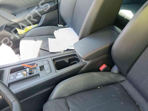 Armrest / Center console CUPRA FORMENTOR (KM7, KMP) 1.4 e-Hybrid | BP36527475I20 - Image 2