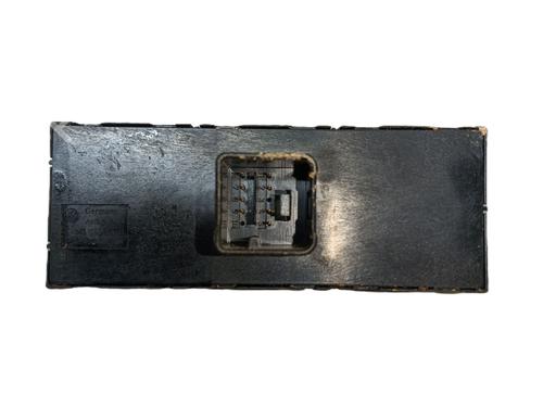 Left front window switch VW PASSAT B6 (3C2) 2.0 TDI 16V | BP31034173I27