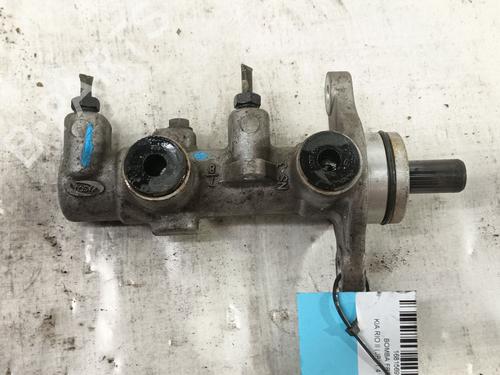 Used Brake master cylinder KIA RIO II (JB) 1.4 16V (97 hp) 20089281