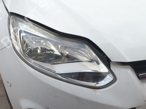 Right headlight FORD FOCUS III Saloon 1.0 EcoBoost | BP32192676C29 - Image 2