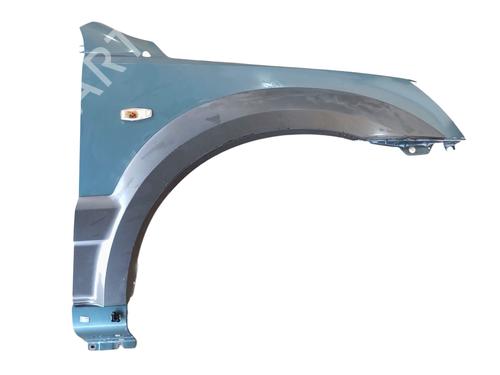 Used Right front fenders KIA SORENTO I (JC) 2.5 CRDi 4WD (140 hp) 31352750