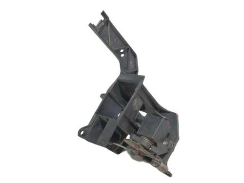 other-mercedes-benz-m-class-w163-ml-270-cdi-163113-a1635422040-soporte-pedal-acelerador-1998-1999-2000-2001-2002-2003-2004-2005-14259886 main image